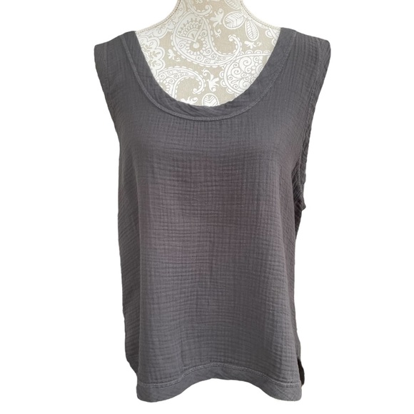 Faherty Tops - NWT Faherty Dream Cotton Gauze Tank Top in Washed Black Size Extra Large XL